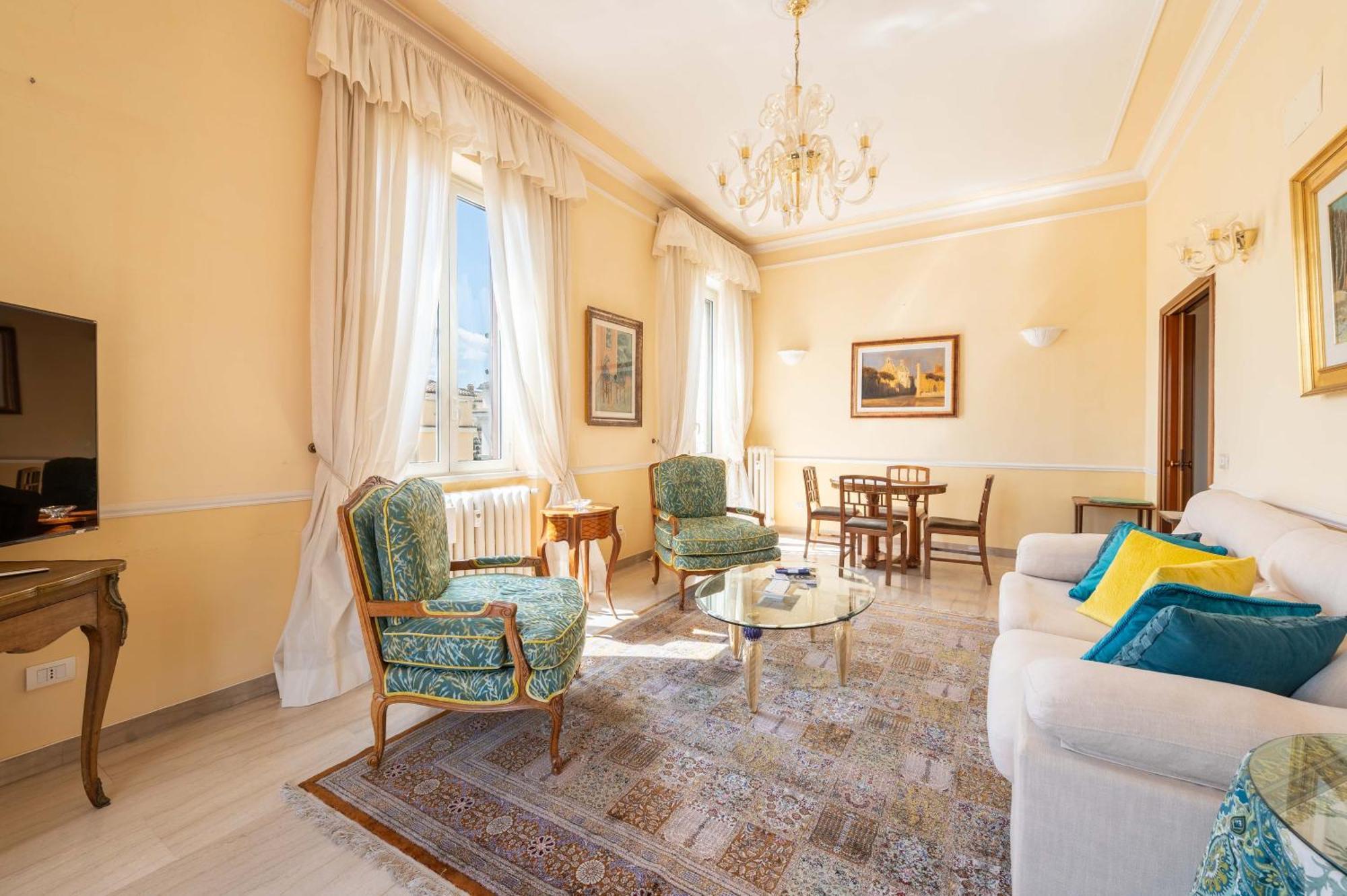 Coppede' Penthouse Apartment *